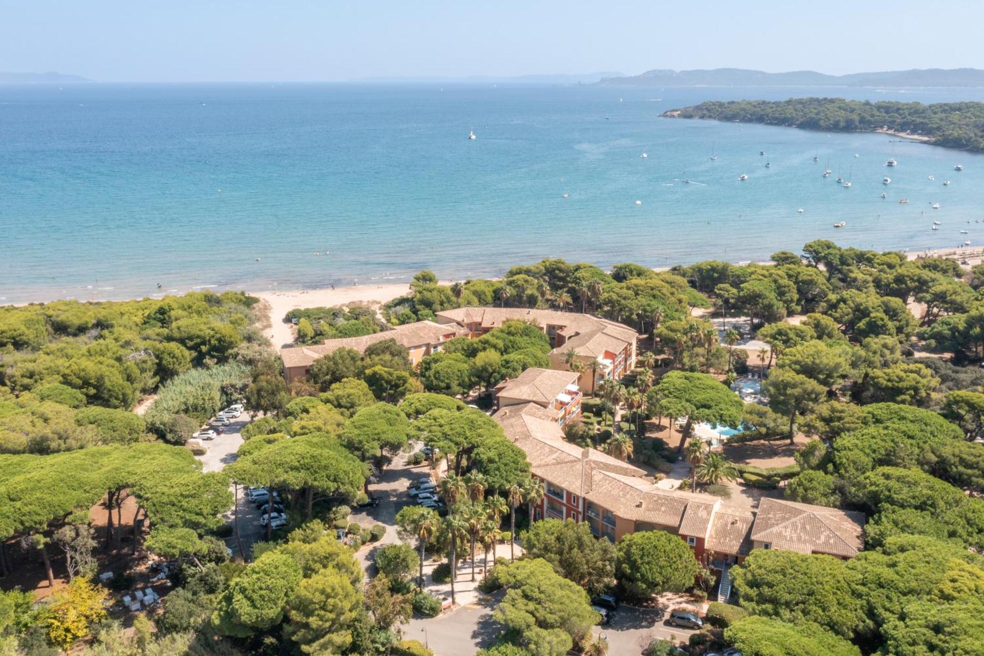 Residence Pierre & Vacances La Pinede Hyères Exteriör bild