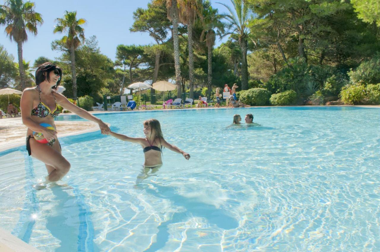 Residence Pierre & Vacances La Pinede Hyères Exteriör bild